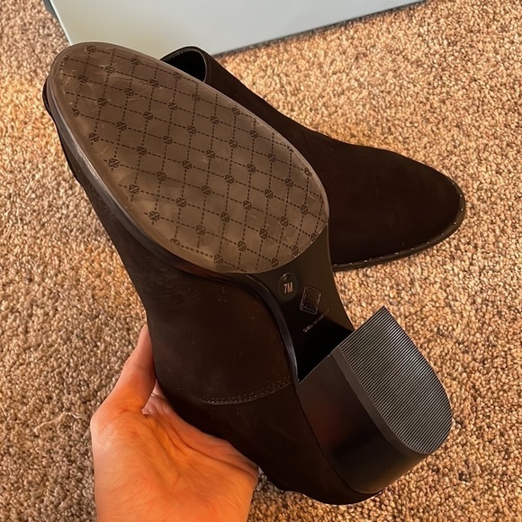 Antonio Melani black booties nwt 7 - Picture 2 of 5